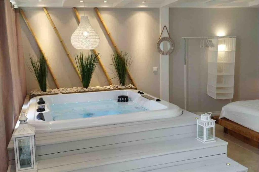 Luxuryvilla With Private Heated Pool And Spa 7P Quarteira Exterior photo